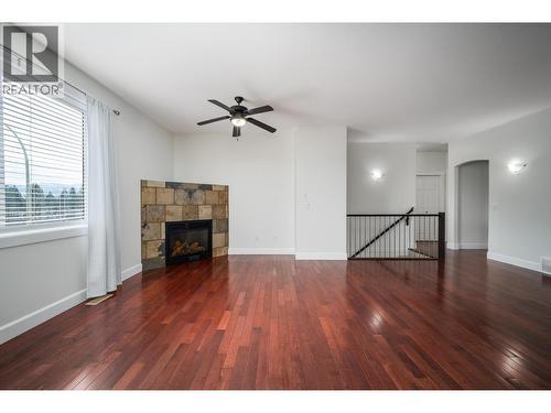 2800 Auburn Road, West Kelowna, BC - Indoor With Fireplace