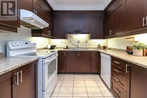 308 - 25 Beaver Street S, Blue Mountains, ON - Indoor Photo Showing Kitchen With Double Sink