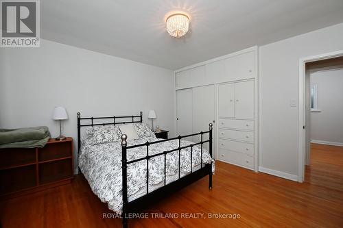 Primary Bedroom & Built ins Plus Closet - 12 Mountsfield Drive, London South (South G), ON - Indoor Photo Showing Bedroom