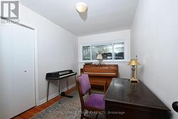 3rd Bedroom music room - 