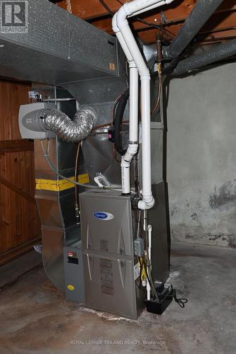Carrier Furnace - 12 Mountsfield Drive, London South (South G), ON - Indoor Photo Showing Basement