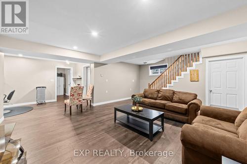 89 Ontario Street, Lambton Shores (Thedford), ON - Indoor Photo Showing Living Room