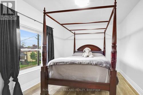 86 Kains Street, St. Thomas, ON - Indoor Photo Showing Bedroom