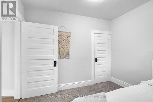 86 Kains Street, St. Thomas, ON - Indoor Photo Showing Other Room