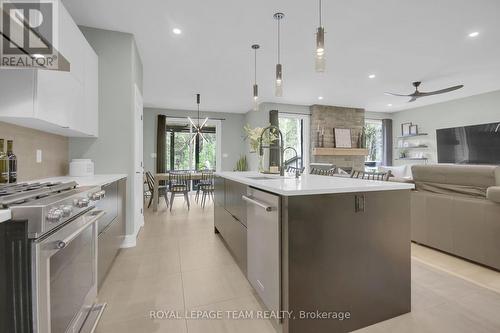 295 Ridgemont Drive, Beckwith, ON - Indoor Photo Showing Kitchen With Upgraded Kitchen