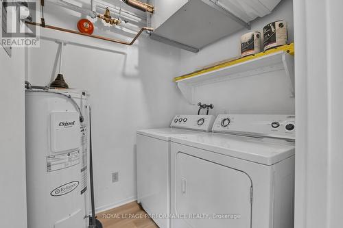 1701 - 470 Laurier Avenue W, Ottawa, ON - Indoor Photo Showing Laundry Room
