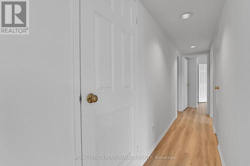 1701 - 470 Laurier Avenue W, Ottawa, ON - Indoor Photo Showing Other Room