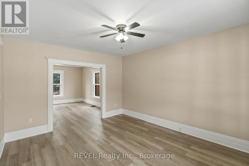 184 Queenston Street, St. Catharines (E. Chester), ON - Indoor Photo Showing Other Room