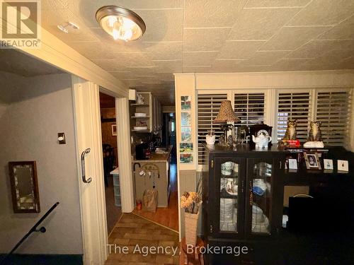 484 East Main Street, Welland (Welland Downtown), ON - Indoor Photo Showing Other Room