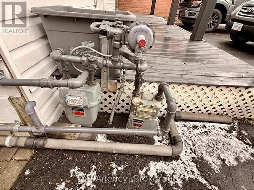 484 East Main Street, Welland (Welland Downtown), ON - Outdoor