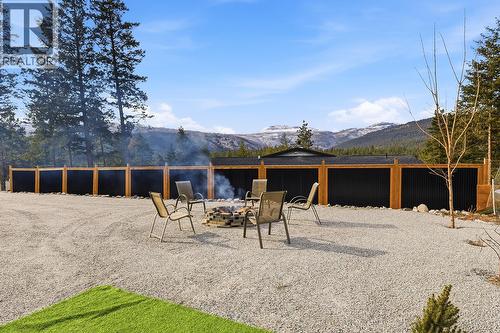 7145 Dunwaters Road, Kelowna, BC - Outdoor