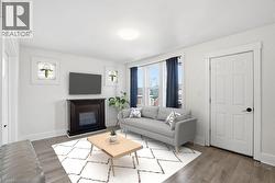 1 FAIRHOLT Road N Unit# 10  Hamilton, ON L8M 2S9