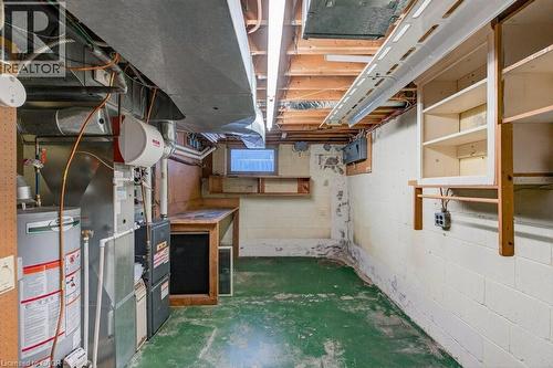 324 Woodworth Drive W, Ancaster, ON - Indoor Photo Showing Basement