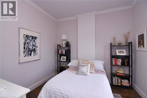 113 Steven Street, Hamilton, ON - Indoor Photo Showing Bedroom