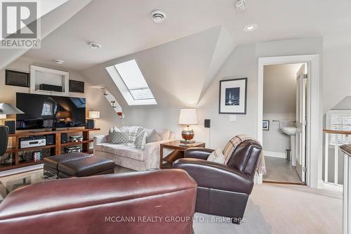 45 Lascelles Boulevard, Toronto, ON - Indoor Photo Showing Living Room