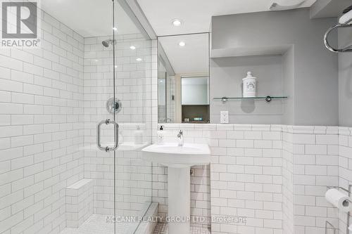 45 Lascelles Boulevard, Toronto, ON - Indoor Photo Showing Bathroom