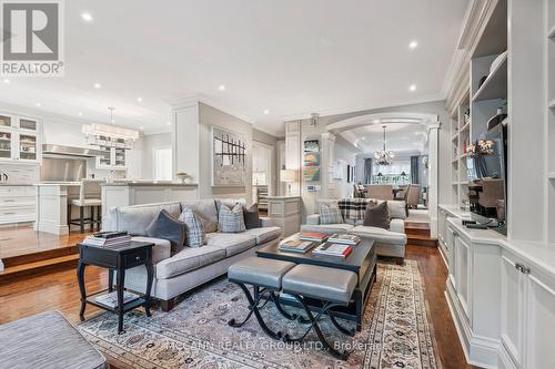 45 Lascelles Boulevard, Toronto, ON - Indoor Photo Showing Living Room