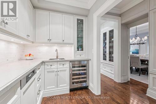 45 Lascelles Boulevard, Toronto, ON - Indoor Photo Showing Kitchen