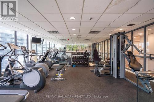 613 - 24 Wellesley Street W, Toronto, ON - Indoor Photo Showing Gym Room