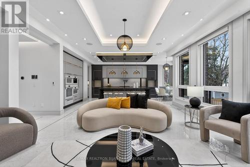 164 Norton Avenue, Toronto, ON - Indoor