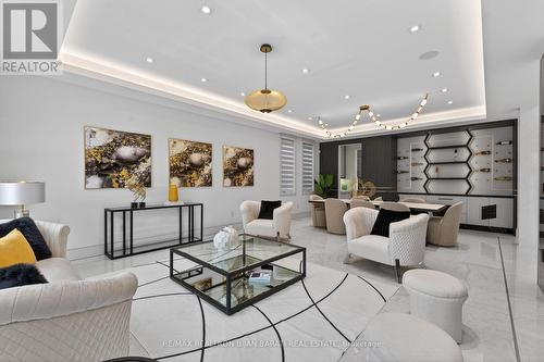 164 Norton Avenue, Toronto, ON - Indoor Photo Showing Living Room