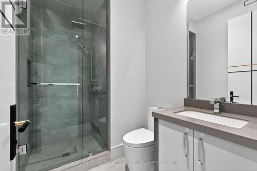 164 Norton Avenue, Toronto, ON - Indoor Photo Showing Bathroom