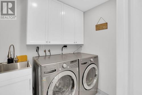 92 Water Garden Lane, Vaughan, ON - Indoor Photo Showing Laundry Room
