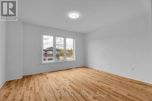 47 Autumn Drive, Wasaga Beach, ON - Indoor Photo Showing Other Room