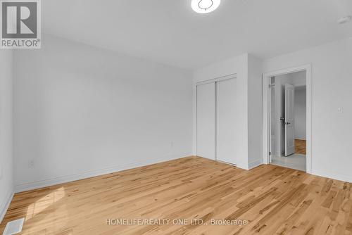 47 Autumn Drive, Wasaga Beach, ON - Indoor Photo Showing Other Room