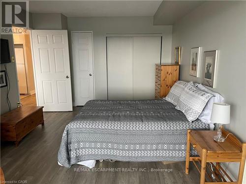 1508 - 2155 Burnhamthorpe Road W, Mississauga, ON - Indoor Photo Showing Bedroom