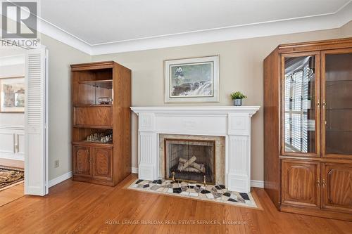 311 Glen Afton Drive, Burlington, ON - Indoor Photo Showing Living Room With Fireplace