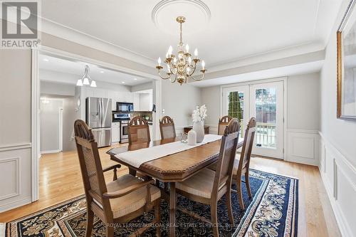 311 Glen Afton Drive, Burlington, ON - Indoor Photo Showing Dining Room