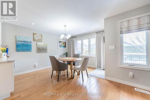 11 Hollier Drive, Tillsonburg, ON - Indoor Photo Showing Dining Room