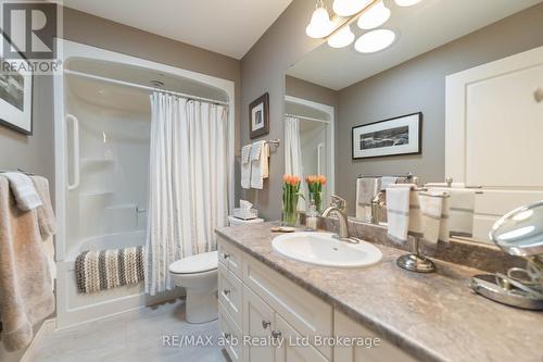 Main Bathroom - 11 Hollier Drive, Tillsonburg, ON - Indoor Photo Showing Bathroom