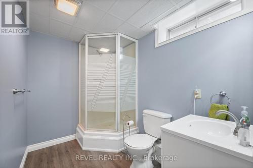 895203 Oxford 3, Blandford-Blenheim, ON - Indoor Photo Showing Bathroom