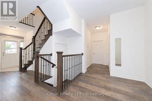 1645 Marina Drive, Fort Erie, ON - Indoor Photo Showing Other Room