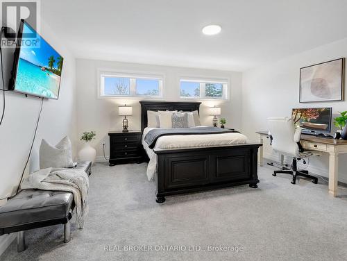 11 - 68 Cedar Street, Brant, ON - Indoor Photo Showing Bedroom
