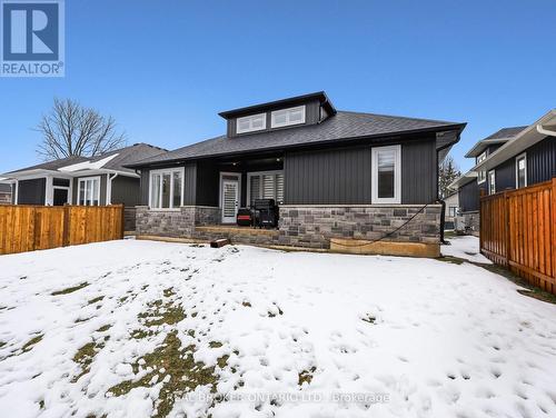 11 - 68 Cedar Street, Brant, ON - Outdoor