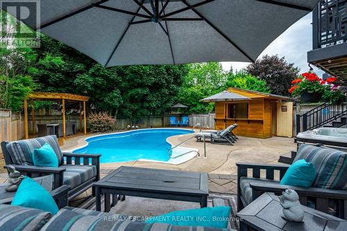 7 Volterra Court, Hamilton, ON - Outdoor With In Ground Pool With Deck Patio Veranda With Exterior