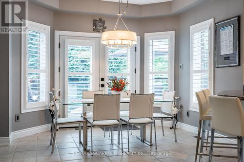 7 Volterra Court, Hamilton, ON - Indoor Photo Showing Dining Room