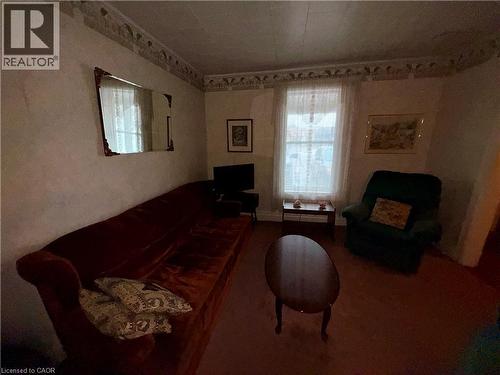 484 East Main Street, Welland, ON - Indoor