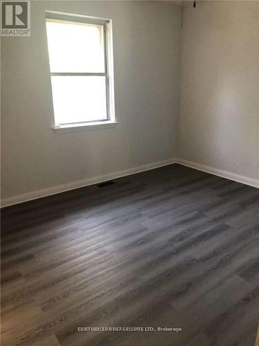 320 Ashbury Road, Oakville, ON - Indoor Photo Showing Other Room