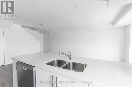 16 - 25 Romilly Avenue, Brampton, ON - Indoor Photo Showing Kitchen With Double Sink