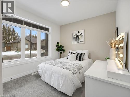 68 Cedar Street Unit# 11, Paris, ON - Indoor Photo Showing Bedroom