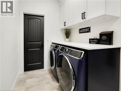 68 Cedar Street Unit# 11, Paris, ON - Indoor Photo Showing Laundry Room