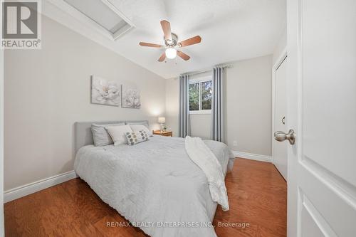 328 Burnett Avenue, Cambridge, ON - Indoor Photo Showing Bedroom