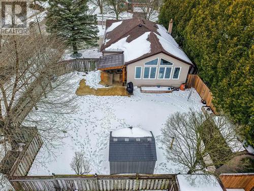 328 Burnett Avenue, Cambridge, ON - Outdoor