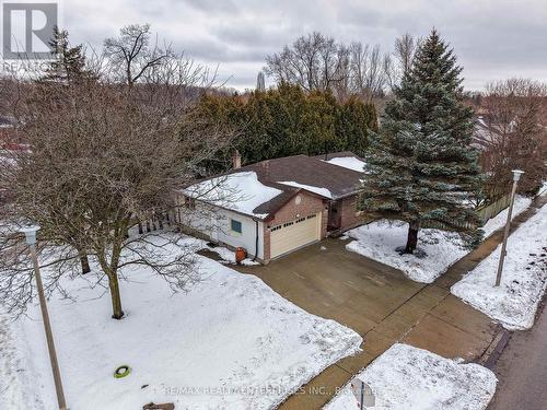 328 Burnett Avenue, Cambridge, ON - Outdoor