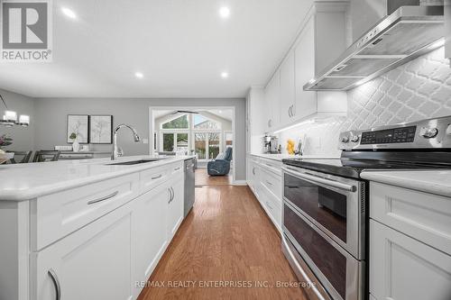 328 Burnett Avenue, Cambridge, ON - Indoor