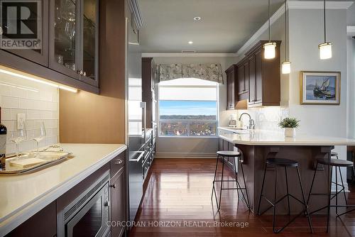 Uph4 - 170 Water Street N, Cambridge, ON - Indoor Photo Showing Kitchen With Upgraded Kitchen